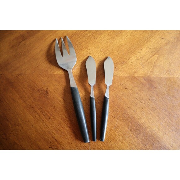 Mar-Crest MCFMCF3 Stainless Ebony 2 Star Twin Starburst: Meat Fork Spreader - Picture 7 of 10